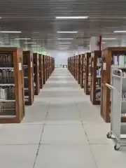 廣西師範大學師園學院·圖書館