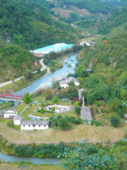 Onsen Valley, Shuanghe