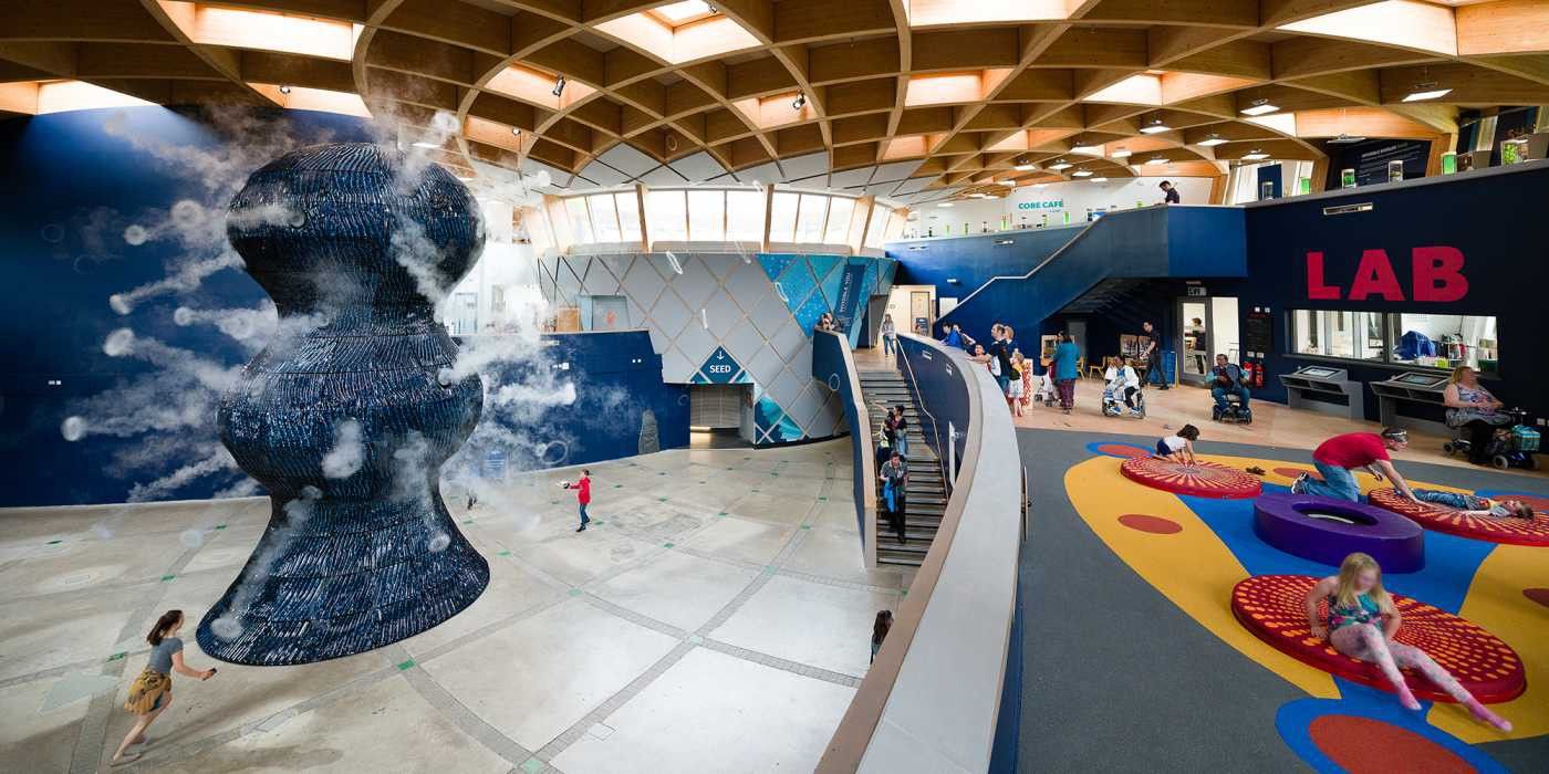 Invisible Worlds | Par