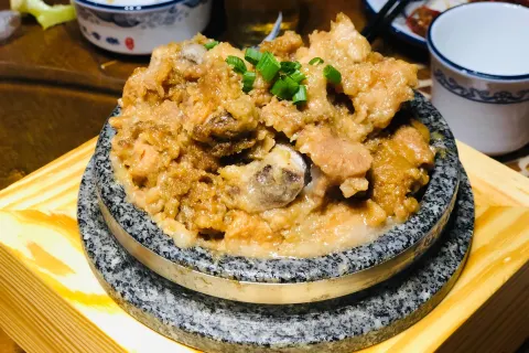 BA LING HOU
