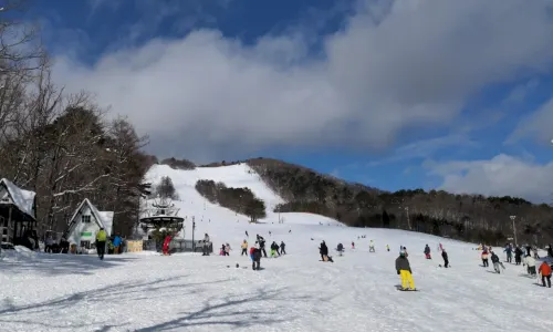 Izumigatake Ski Resort