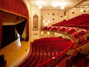 Town Hall Theatre