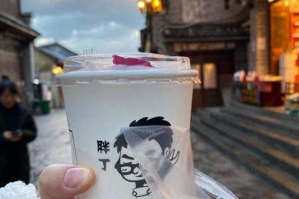 Pangding In Dali · Rose Cottage