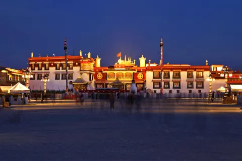 Dazhao Temple Square