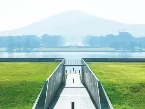 バーリー・グリフィン湖