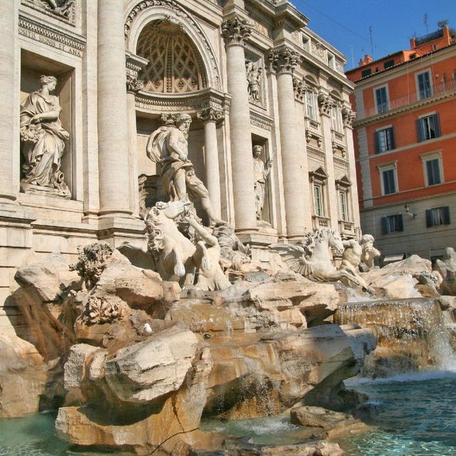 Trevi Fountain