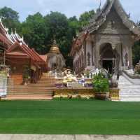 Phrathat Pha Ngao Temple