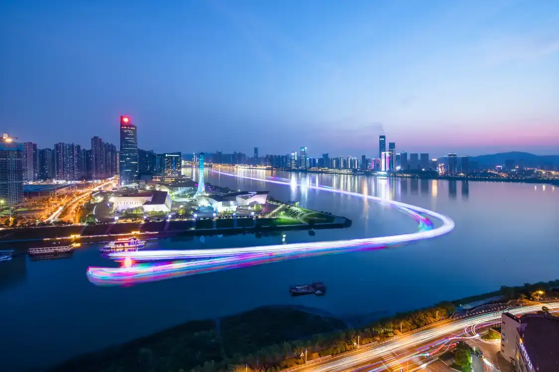 Hotels near Liuyang River