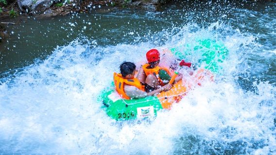 Jiangjunguan Adventure Rafting