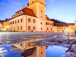 The Council Square