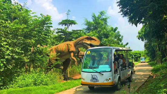 Long Gu Wan Dinosaur Park