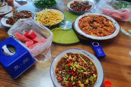 家满园饭店·杨氏淄博烧烤