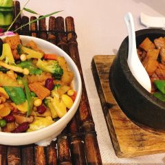 乐山禅驿·嘉定院子酒店·餐厅 User Photo