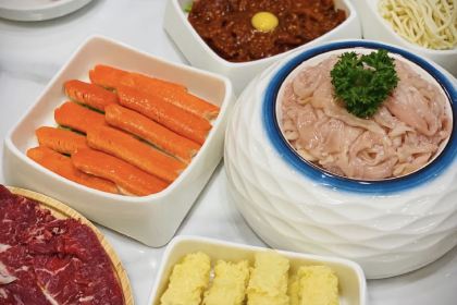 金典牛场牛肉火锅