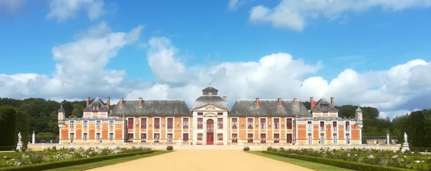 Le château des Champs de Bataille .