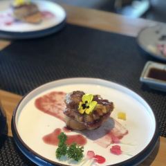 虹料理（萬怡飯店19樓）張用戶圖片