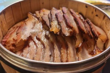 梁三哥鸡肉·源于一九九六年(青城山店)