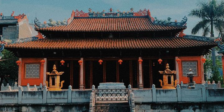 Luoding Academy