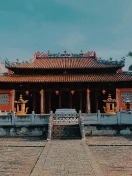Luoding Academy