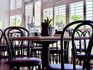 Costa Med Bistro+Wine