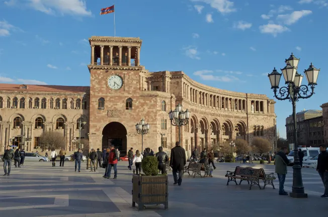 Hotel Pemandangan gunung di Yerevan