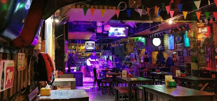 Reggae Town Bar and Restaurant