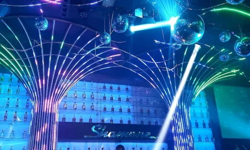 Shamone Club