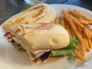 Angel's Cafe
