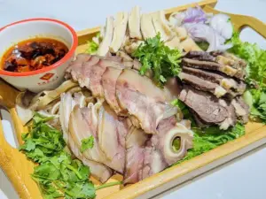 范坡全牛庄(安阳店)