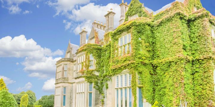 Muckross House