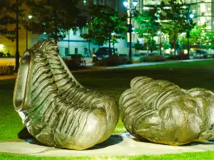 Pappajohn Sculpture Park