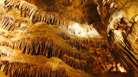 Bridal Cave & Thunder Mountain Park