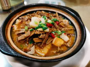 Zhangshu Di Restaurant