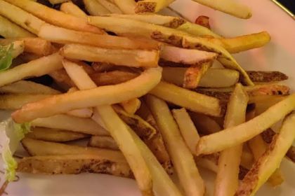 Les Bubbles Steakhouse