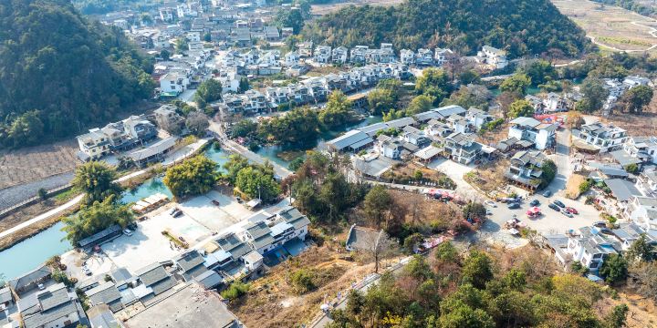 Gongcheng Hongyan Village