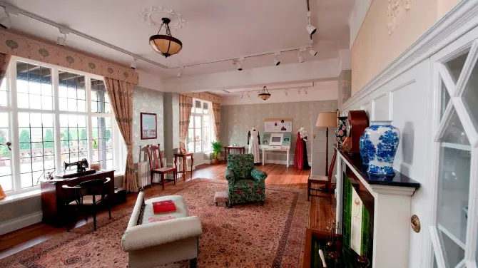 Winterbourne House & Garden