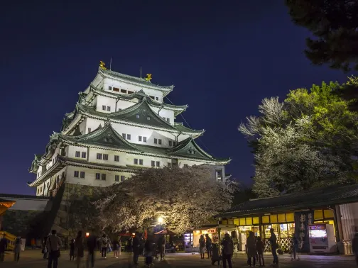 名古屋城