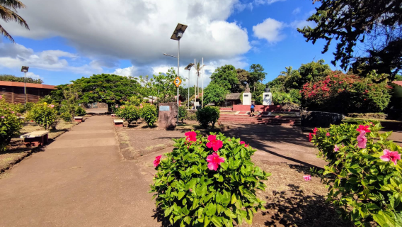 Plaza Tekena Toro (Public Wifi Zone)