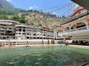 Popular Hot Springs Attractions in India
