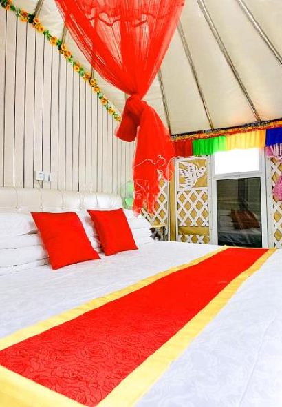 张北坝上草原聚汗轩农庄