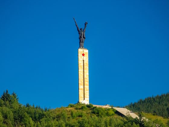 Red Army Long Long March Memorial Beibeiyuan