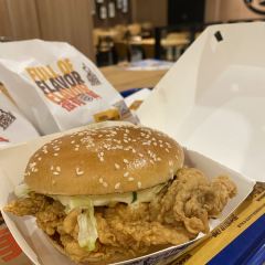 百基拉炸鸡·汉堡(幸福人家店) User Photo