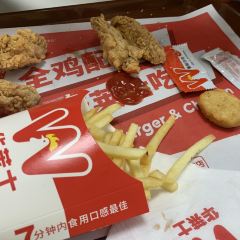华莱士·全鸡汉堡(邹城怡博园店) User Photo
