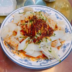 五味香·驴肉黄面·胡杨焖饼·烧烤(敦煌店) User Photo