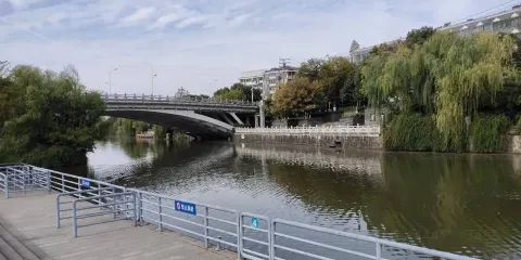 濱河公園