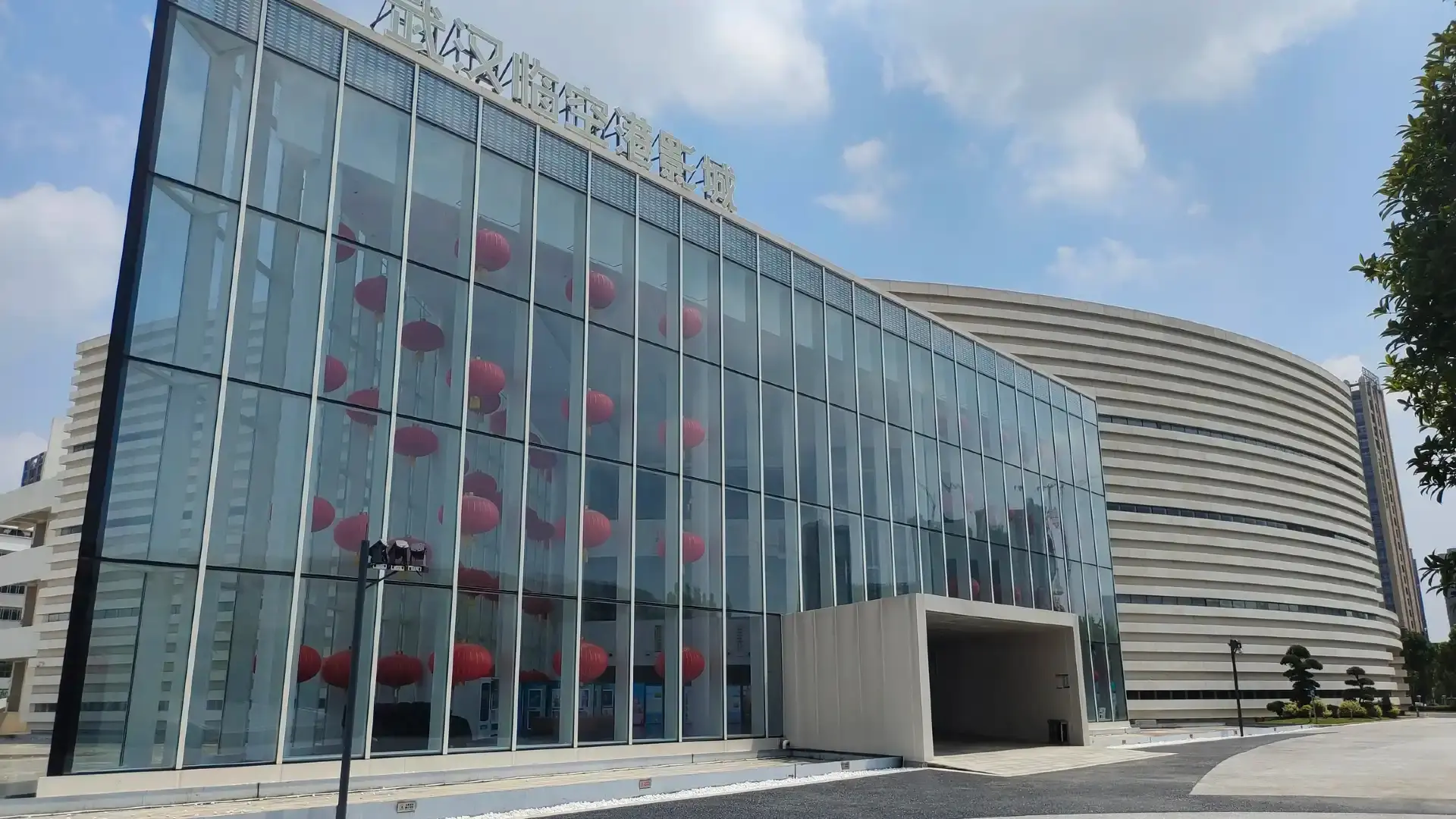 Hotels near Dongxihu Cultural Center
