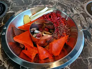 麻辣日记火锅店