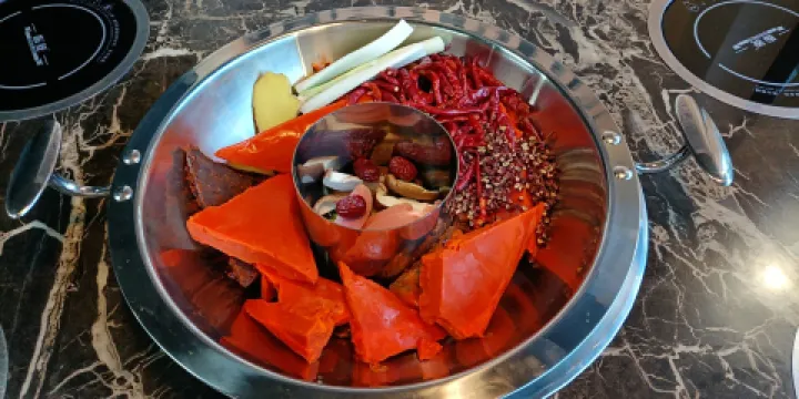 麻辣日記火鍋店