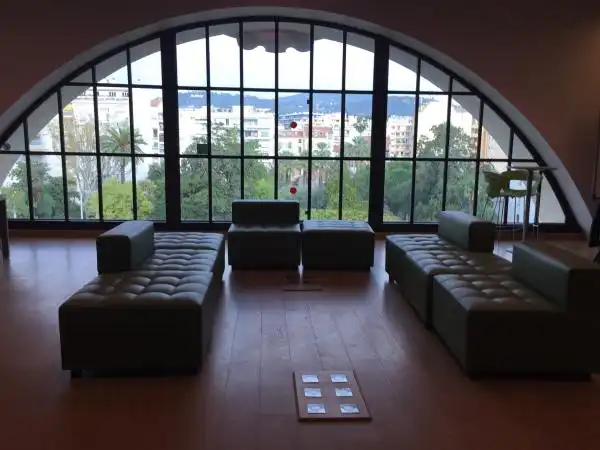 Library Raoul Mille