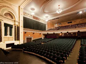 The Colonial Theatre